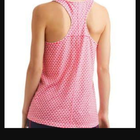 Vineyard Vines women's athletic tank... Size medium - Picture 2 of 8